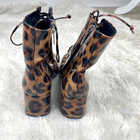 New! SCHUTZ Kika Leopard print Patent Leather Lace up boots booties 5 block heel - Picture 3 of 8